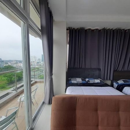 Smart Suite Balcony Riverine Kuching Ngoại thất bức ảnh